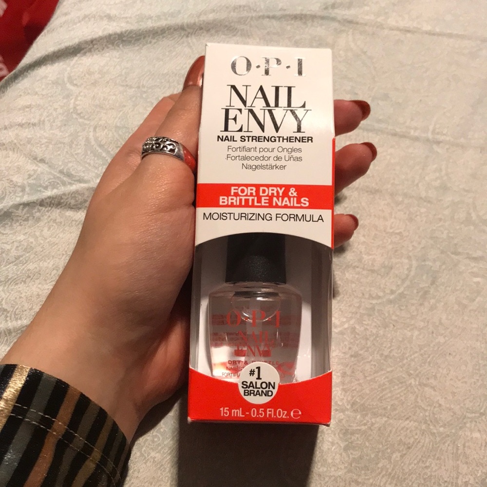 BRAND NEW OPI NAIL ENVY NAIL STRENGTHENER